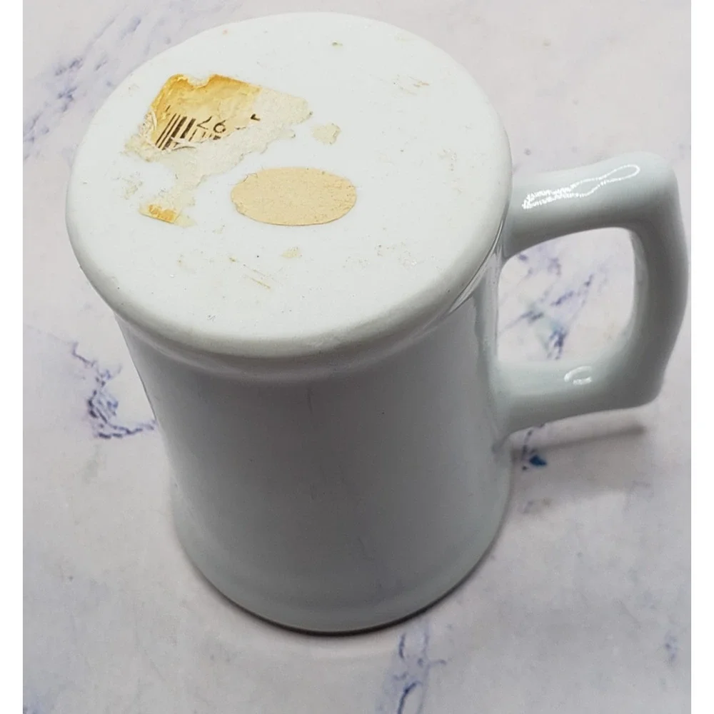 Yakima Washington Nature Souvenir White Mini Mug Toothpick Holder Shot Glass